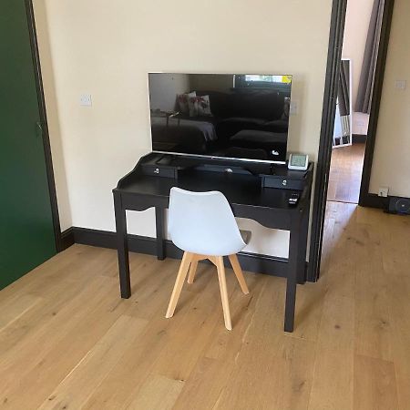 New Stylish 1Bedroom Flat In Paddington, Bayswater Лондон Экстерьер фото